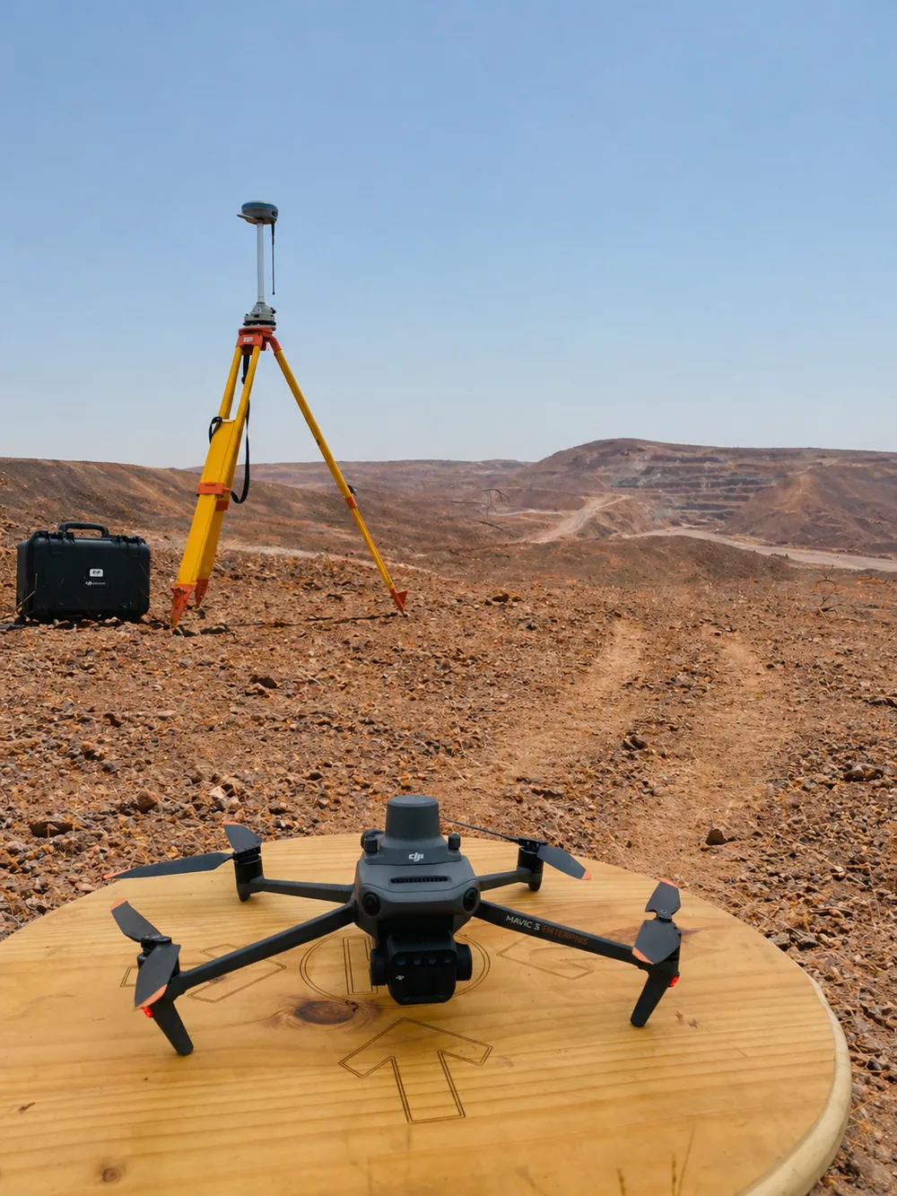 Dron preparado para un levantamiento fotogramétrico